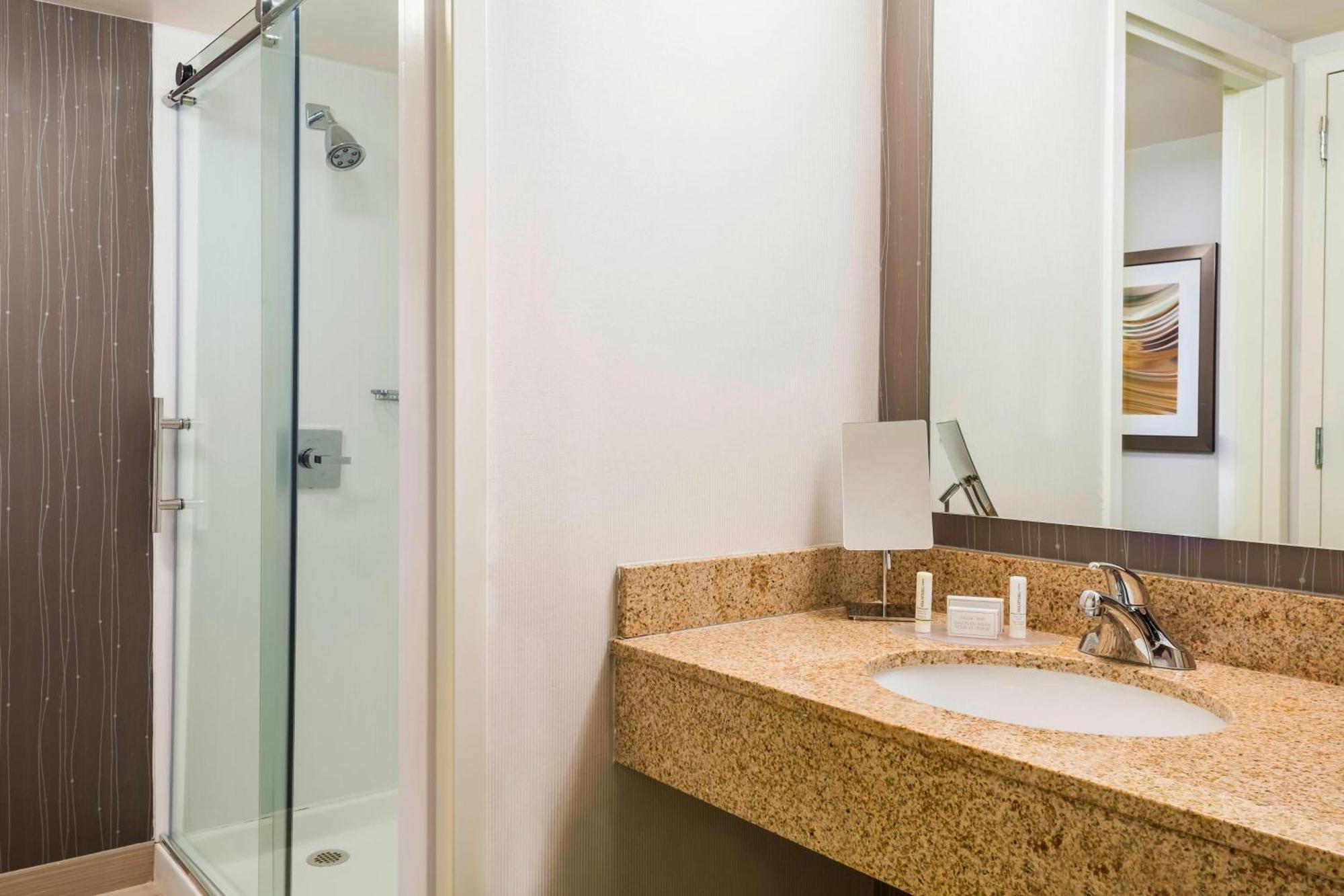 Courtyard Knoxville Cedar Bluff Εξωτερικό φωτογραφία